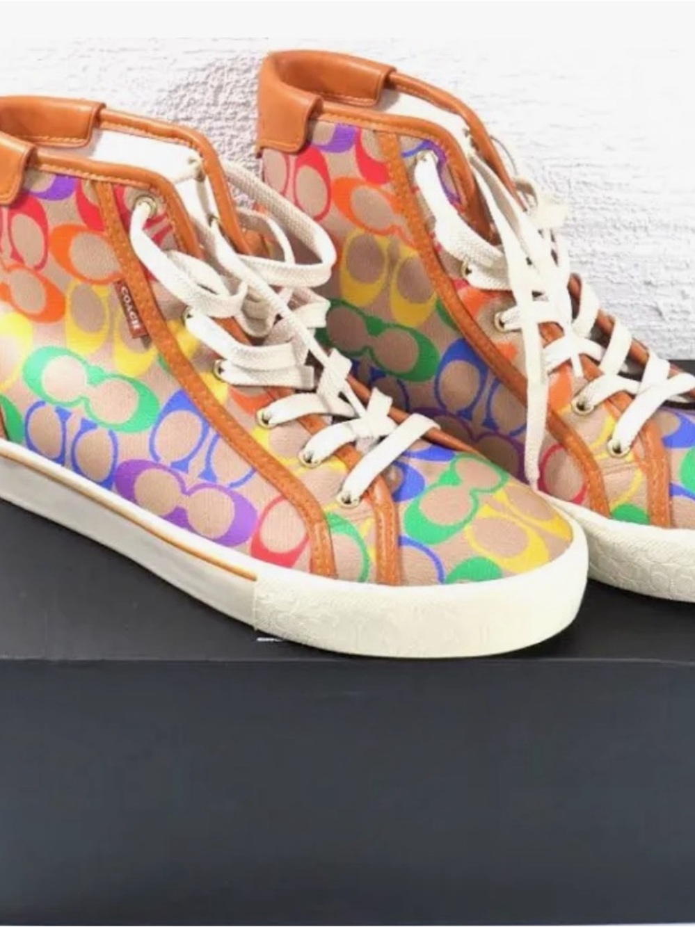 New in box Coach Rainbow Signature High-Top Sneakers with Tan Trim
